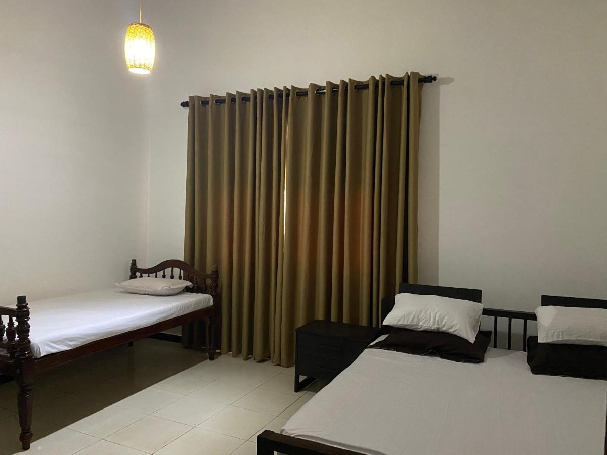 Aramba Resort Dondra Екстериор снимка